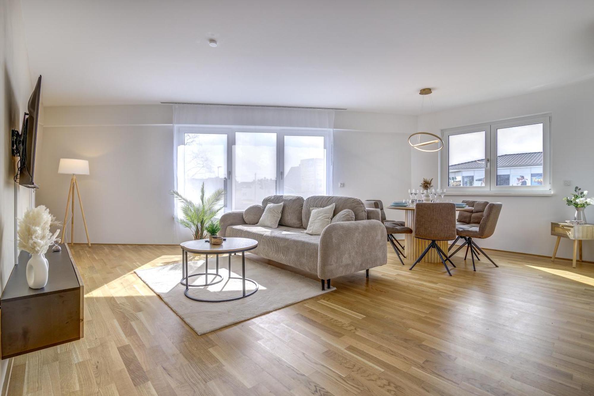 Exklusive 3-Zimmer Luxus-Maisonette In Hochheim - Naehe Frankfurt Flughafen, Wiesbaden Und Mainz ฮ็อคไฮม์ อัม ไมน์ ภายนอก รูปภาพ