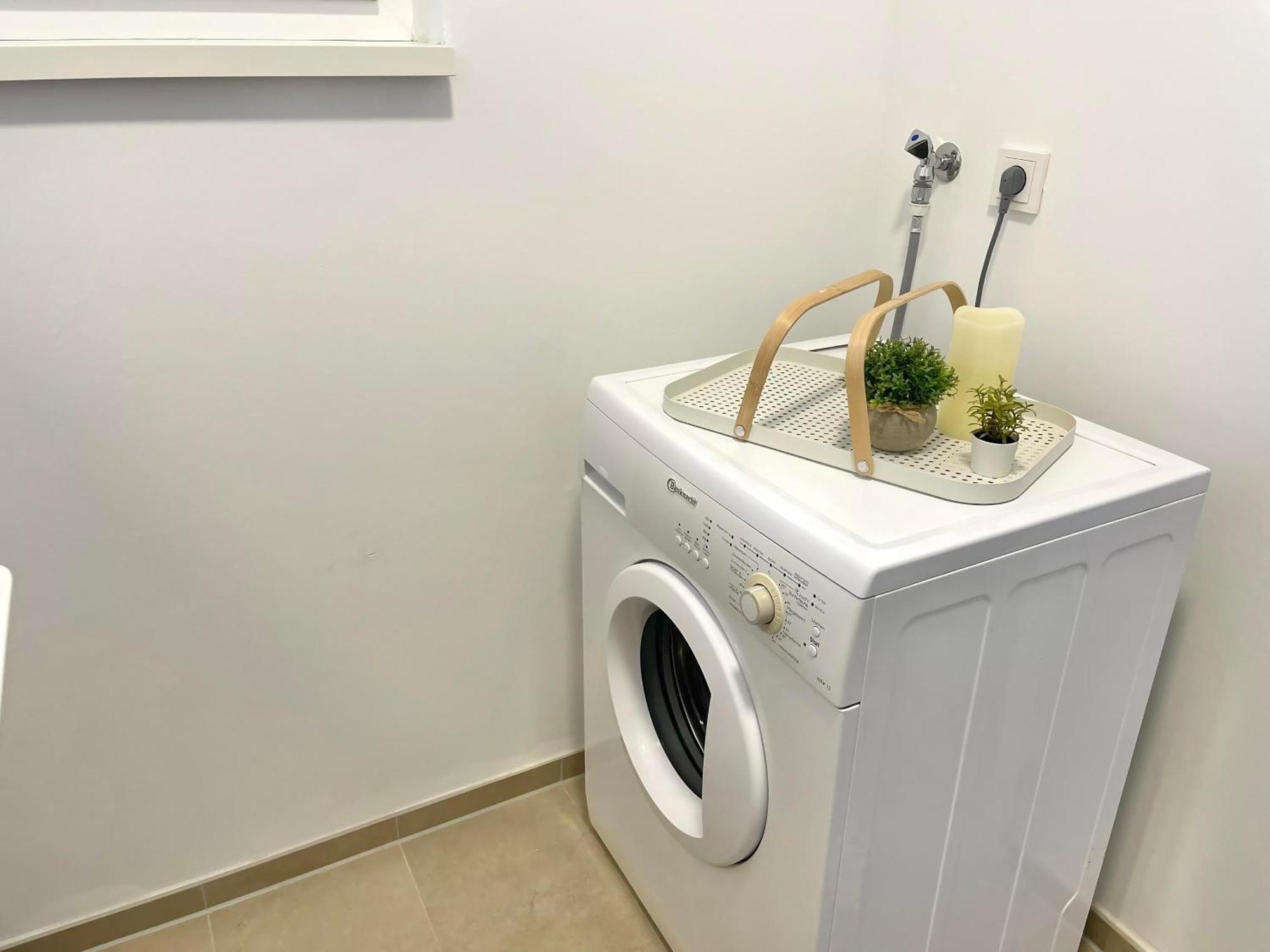 Exklusive 3-Zimmer Luxus-Maisonette In Hochheim - Naehe Frankfurt Flughafen, Wiesbaden Und Mainz ฮ็อคไฮม์ อัม ไมน์ ภายนอก รูปภาพ