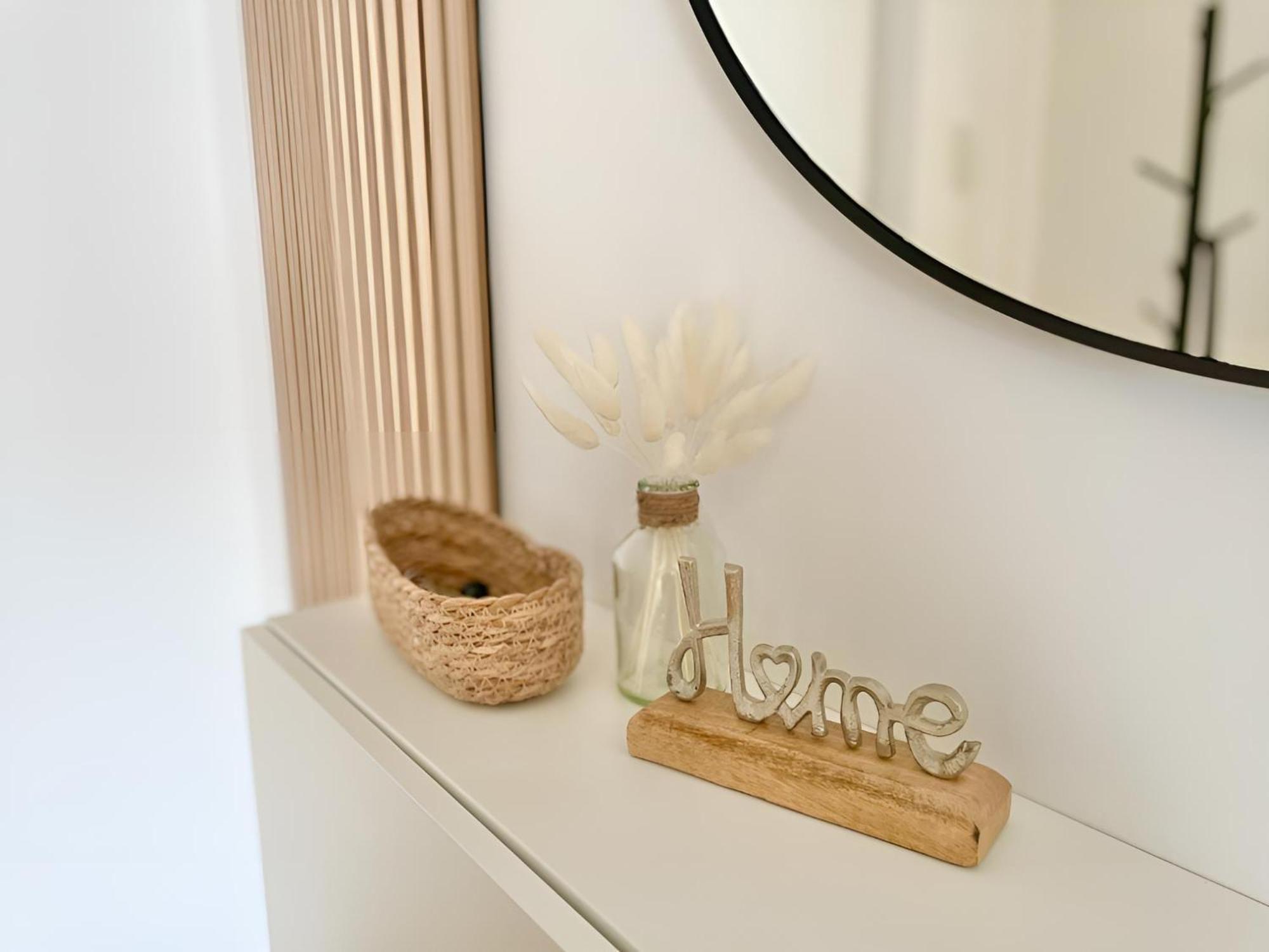 Exklusive 3-Zimmer Luxus-Maisonette In Hochheim - Naehe Frankfurt Flughafen, Wiesbaden Und Mainz ฮ็อคไฮม์ อัม ไมน์ ภายนอก รูปภาพ