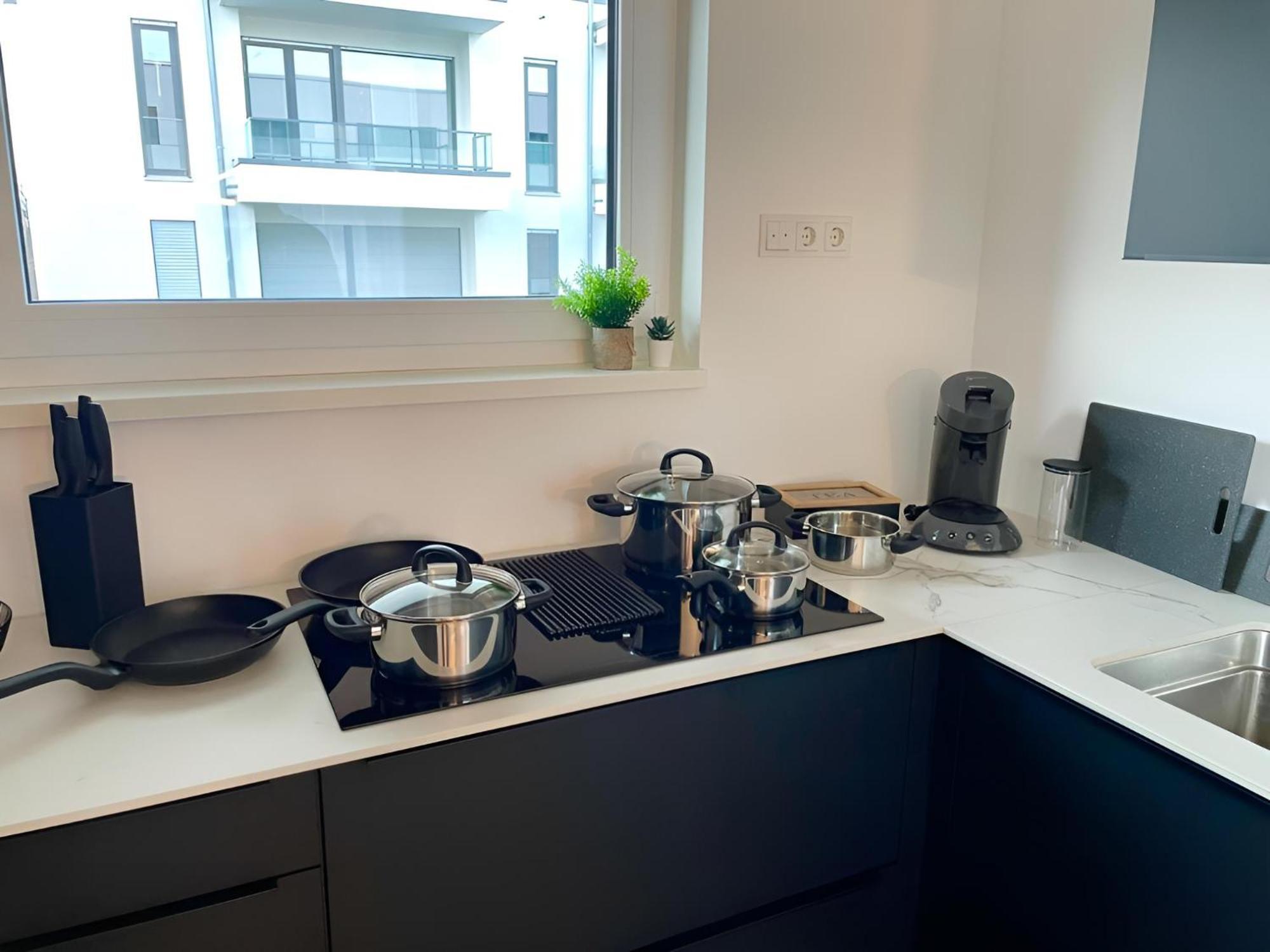 Exklusive 3-Zimmer Luxus-Maisonette In Hochheim - Naehe Frankfurt Flughafen, Wiesbaden Und Mainz ฮ็อคไฮม์ อัม ไมน์ ภายนอก รูปภาพ